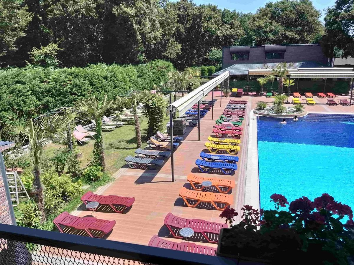 Green House Garden Park Hotel Cumhuriyet Zewnętrze zdjęcie